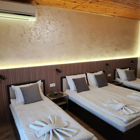 Guest house Lazur
