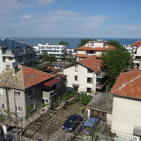 Lazur Guest house