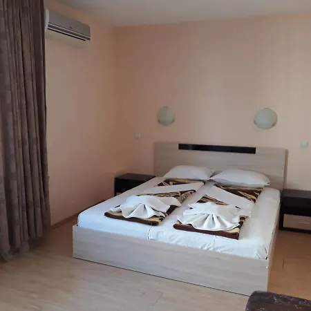 Guest house Lazur