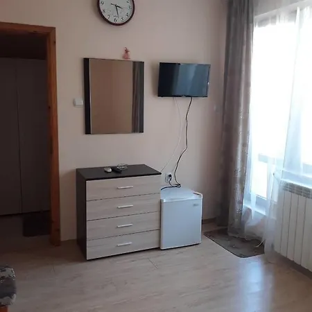 Lazur Guest house 4*