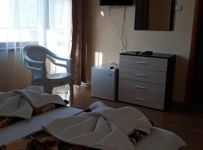 Lazur 4* Obzor